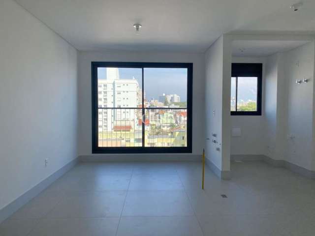 Apartamento 2 suítes no Estreito