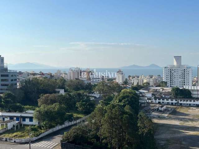 Apartamento 3 dormitórios com 2 Suítes no Bairro Estreito