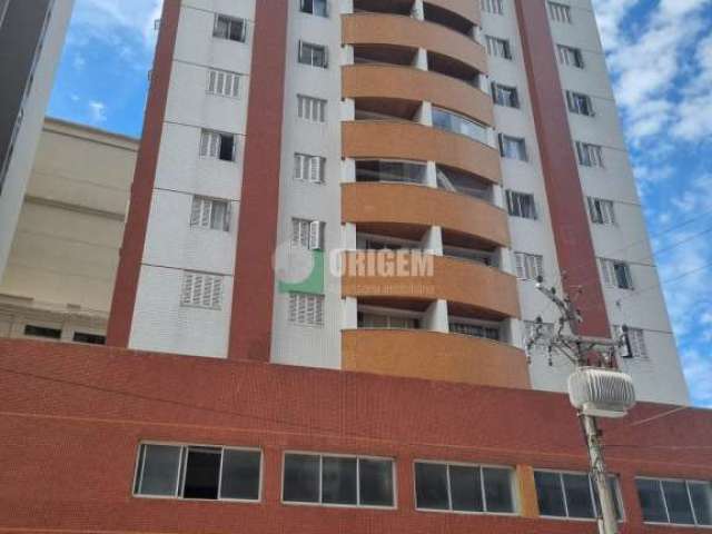 Apartamento em Cristo Rei - Curitiba, PR