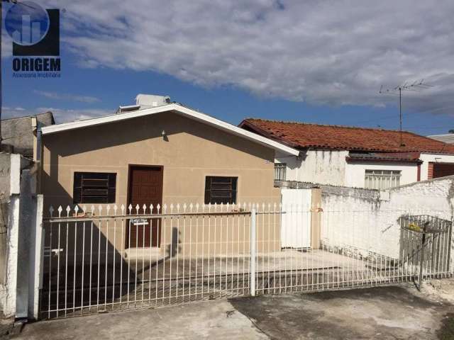 Casa Térrea em Capão da Imbuia  -  Curitiba