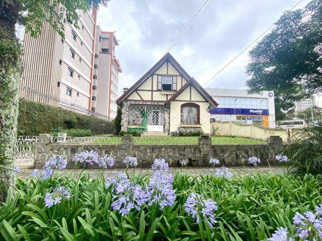 Casa/Terreno Comercial no Alto da Glória  -  Curitiba