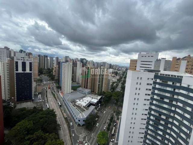 Apartamento em Água Verde - Curitiba, PR