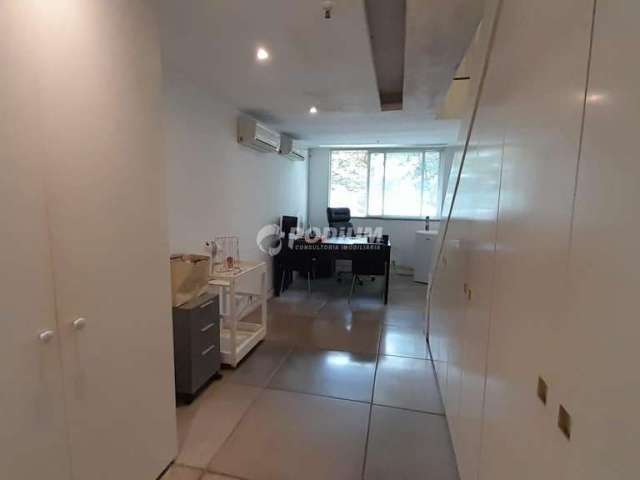 Ponto comercial à venda na Avenida das Américas, Barra da Tijuca, Rio de Janeiro, 54 m2 por R$ 190.000