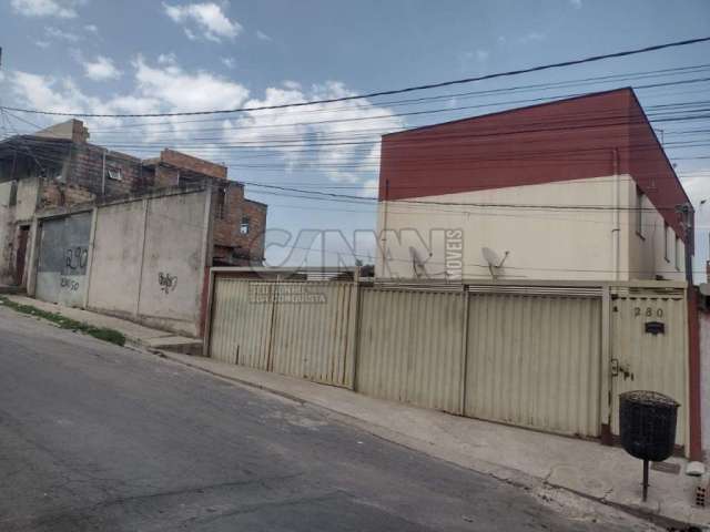 Casa com 2 quartos à venda no Jardim Industrial (Parque Durval de Barros), Ibirité  por R$ 210.000