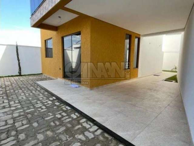 Casa com 3 quartos à venda em Masterville, Sarzedo  por R$ 790.000