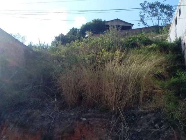 Terreno à venda na Serra Dourada (Parque Durval de Barros), Ibirité  por R$ 105.000