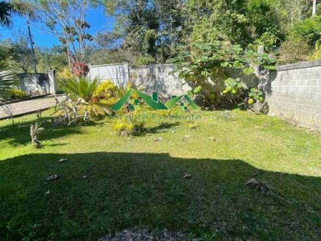 Casa para Venda em Nova Friburgo, Fazenda Bela Vista, 3 dormitórios, 1 suíte, 3 banheiros, 4 vagas