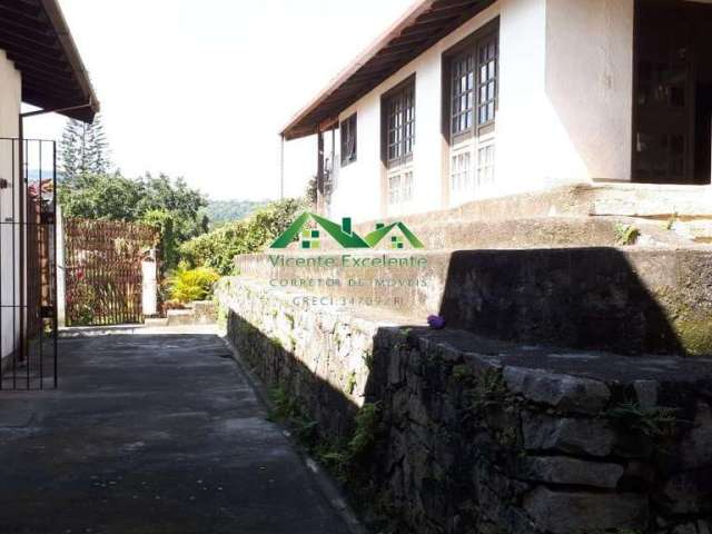 Casa para Venda em Nova Friburgo, Parque São Clemente, 3 dormitórios, 1 suíte, 4 banheiros, 2 vagas