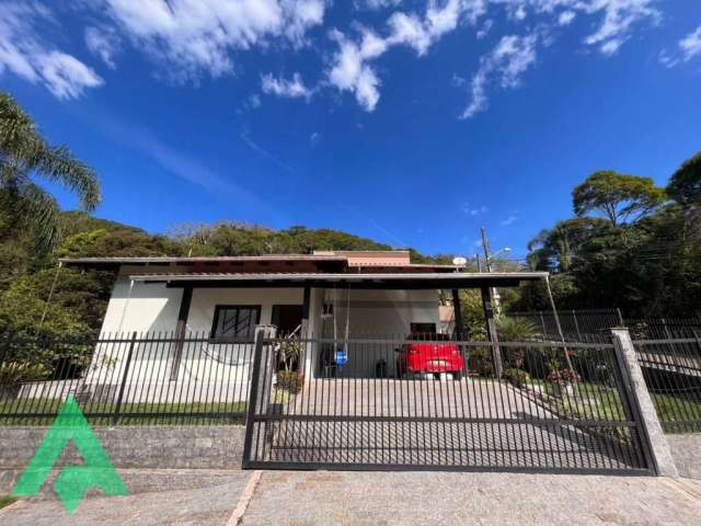 Casa com 4 quartos à venda no Velha Central, Blumenau , 150 m2 por R$ 950.000