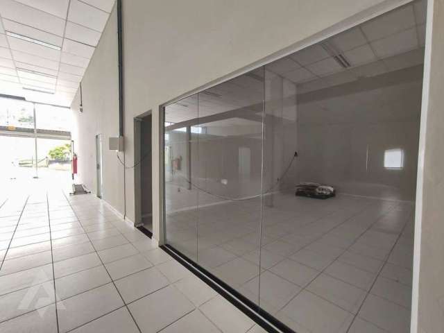 Sala comercial com 1 sala para alugar no Salto Weissbach, Blumenau , 120 m2 por R$ 3.450