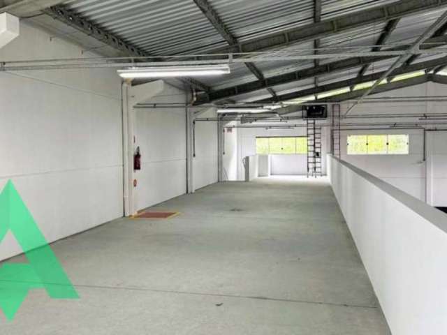 Barracão / Galpão / Depósito com 2 salas para alugar no Itoupava Central, Blumenau , 500 m2 por R$ 12.000