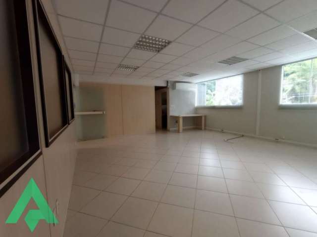 Ponto comercial com 1 sala para alugar no Victor Konder, Blumenau , 50 m2 por R$ 2.200