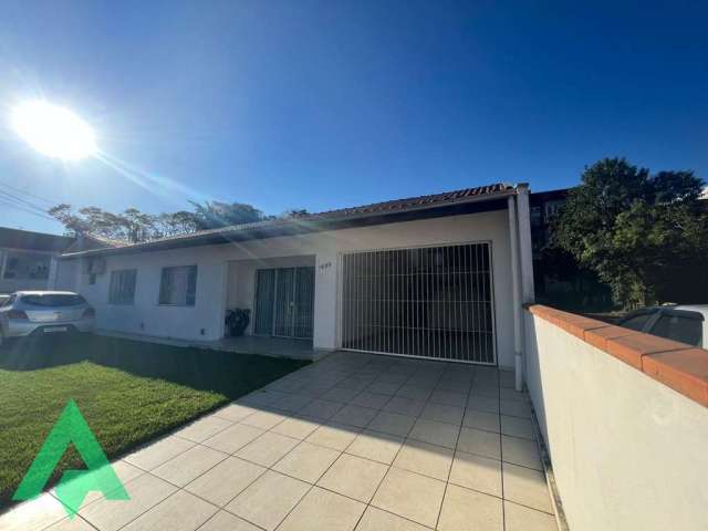 Casa com 5 quartos para alugar no Salto do Norte, Blumenau , 285 m2 por R$ 5.900