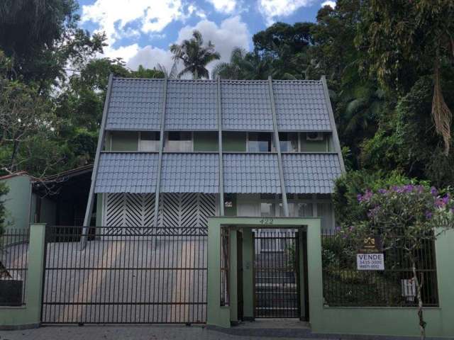 Casa com 2 quartos à venda na Rua Tubarão, 422, América, Joinville, 312 m2 por R$ 1.200.000