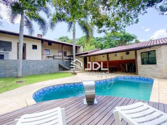 Casa com 2 dormitórios à venda, 195 m² por R$ 890.000,00 - Água Verde - Blumenau/SC