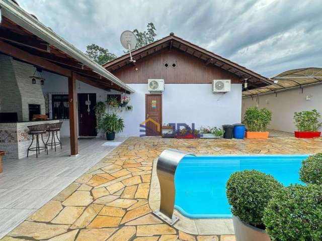 Casa com 3 dormitórios à venda, 227 m² por R$ 740.000,00 - Salto do Norte - Blumenau/SC