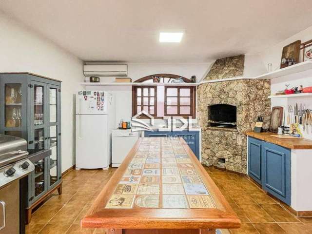 Casa com 3 dormitórios à venda, 309 m² por R$ 1.760.000,00 - Vorstadt - Blumenau/SC