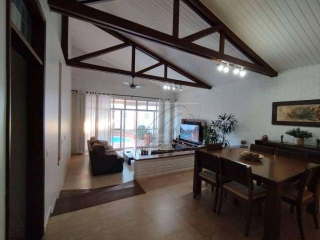 Casa com 3 dormitórios à venda, 205 m² por R$ 880.000,00 - Vila Independência - Piracicaba/SP