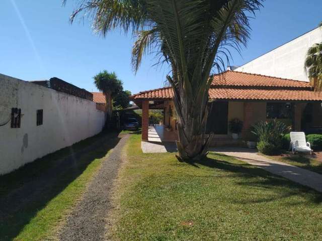 Casa /Chácara à venda, com 4 dormitórios (Quartos) sendo 1 suíte, Bairro SANTA RITA, Piracicaba, SP