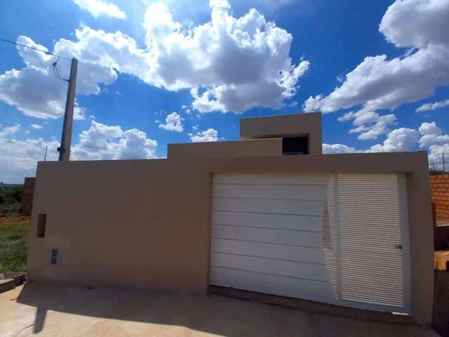 Casa à venda com 03 dormitórios (quartos) sendo 01 suíte, no bairro VECCON BURITI, em Hortolândia - R$ 422.500 mil, Cod: 3RCA1704