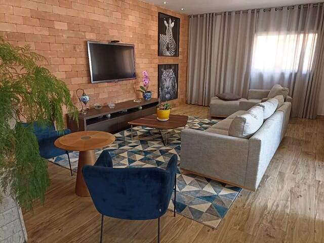 Casa com 3 dorms, Água Branca, Piracicaba - R$ 1.05 mi, Cod: CA3244