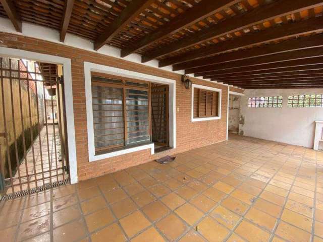 Casa com 4 dorms, Jardim García, Campinas - R$ 511.000 mil, Cod: CA2045