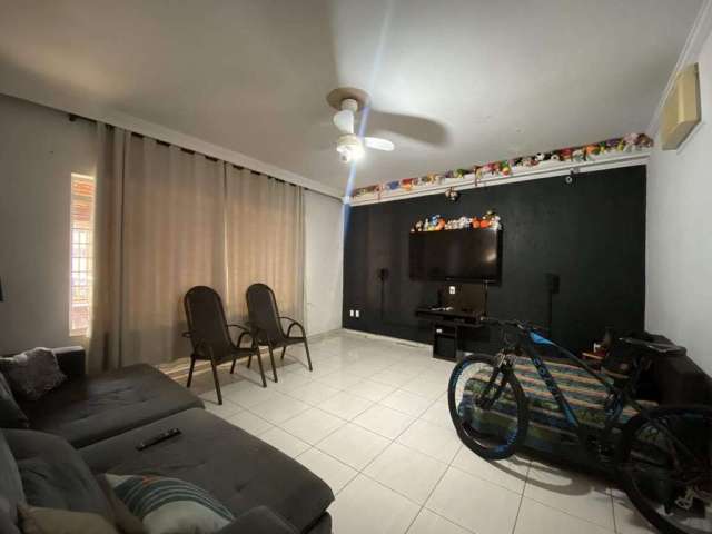 Casa com 4 dorms, Loteamento Remanso Campineiro, Hortolândia - R$ 685.500 mil, Cod: RRCA2792