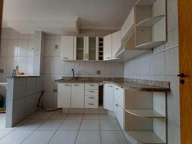 Apartamento com 2 dorms, Centro, Piracicaba - R$ 247.500 mil, Cod: RAP3308