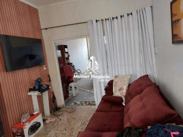 Casa com 2 dormitórios à venda em Limeira.