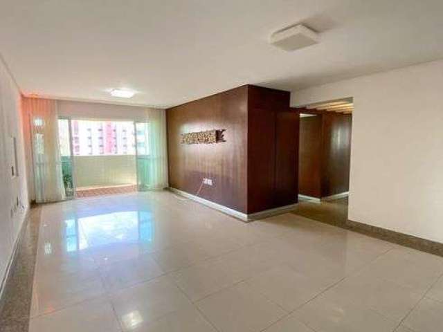 Excelente apartamento na ponta verde