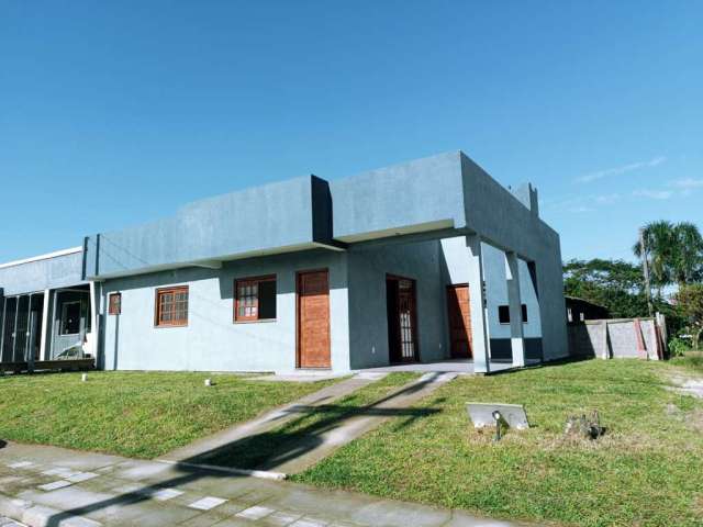 Casa com 2 quartos à venda na Rua das Camélias, 3494, Capão Novo, Capão da Canoa por R$ 270.000