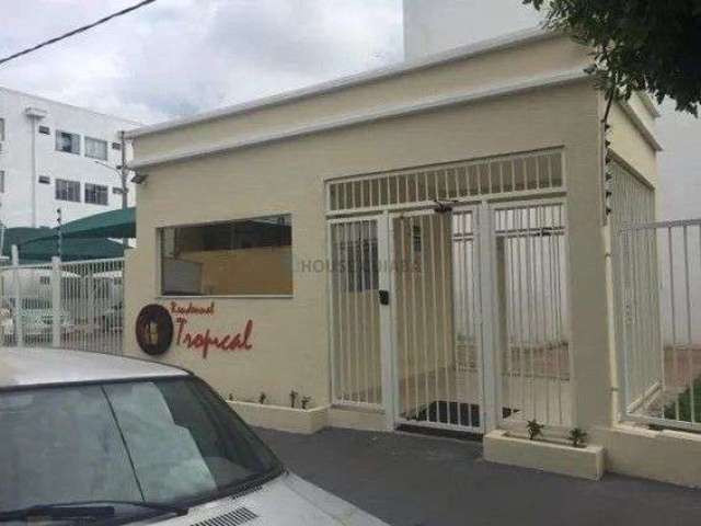 Lindo Apartamento no Residencial Tropical.