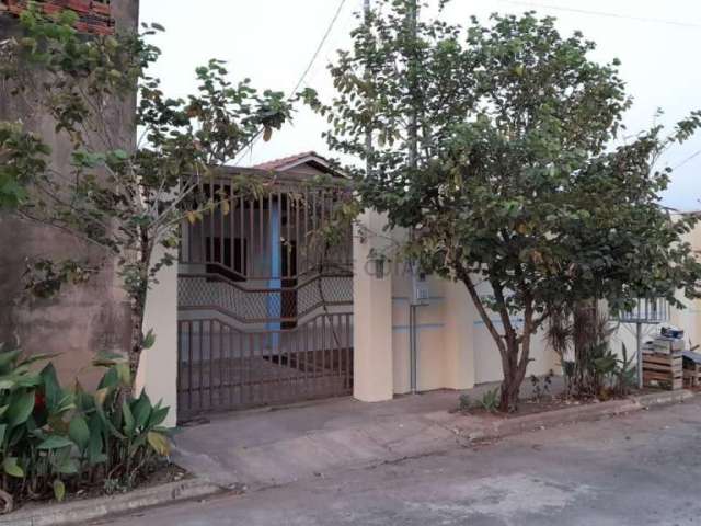 Casa com 2 quartos à venda na Rua Dez, sn, Loteamento Belita Costa Marques, Cuiabá, 200 m2 por R$ 250.000