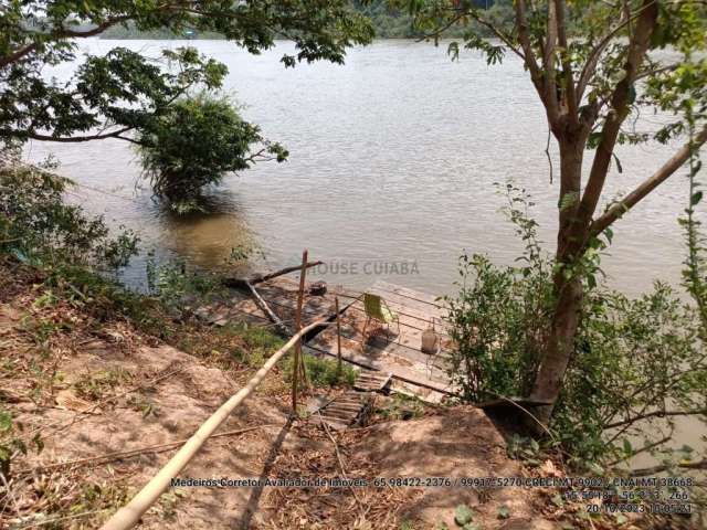 Sitio de 13 hectares na beira do rio Cuiabá, na região da comunidade São Jose á