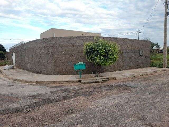 Casa com 2 quartos à venda na Rua Castelo Branco, 43, Santa Laura, Cuiabá, 150 m2 por R$ 250.000