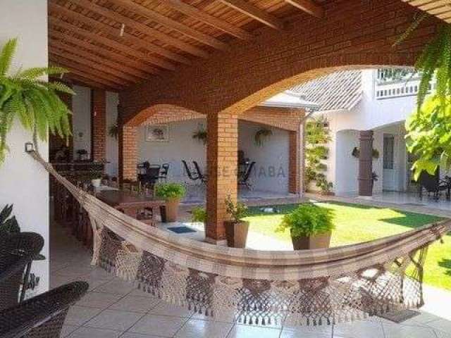 Casa com 4 quartos à venda na Rua São João, 23, Jardim das Palmeiras, Cuiabá, 420 m2 por R$ 1.280.000