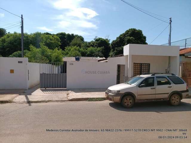 Casa com dois terrenos juntos no bairro da manga na cidade de Várzea Grande MT