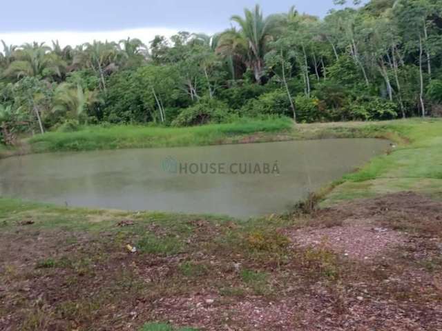 sitio com 8 hectares na região da cidade de Nossa Senhora do Livramento MT