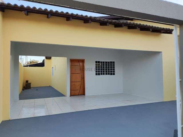 Oportubidade = Casa no Costa Verde com 03 quartos.