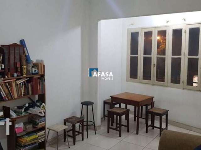 Apartamento à venda em Catete - 1 quarto -40m2