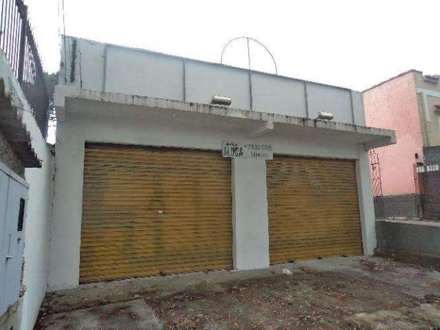 Loja com aprox. 80m2 no bacacheri