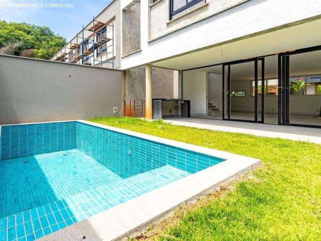 Casa com 4 suítes 4 vagas a venda no Alto da Boa Vista