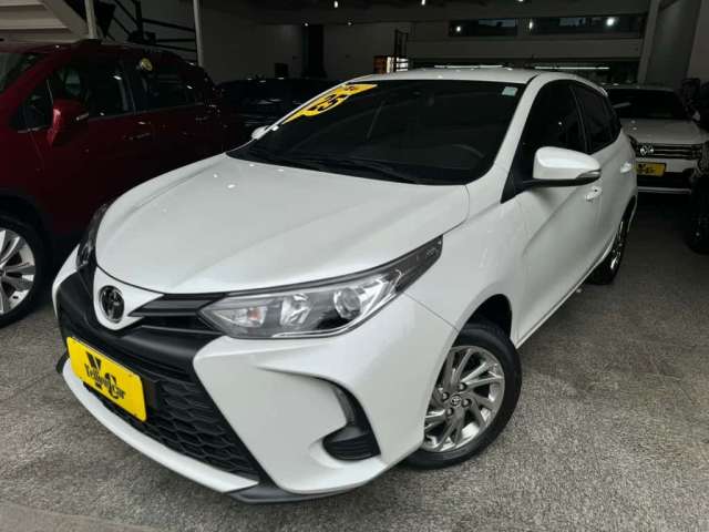 TOYOTA YARIS XS 1.5 Flex 16V 5p Aut.