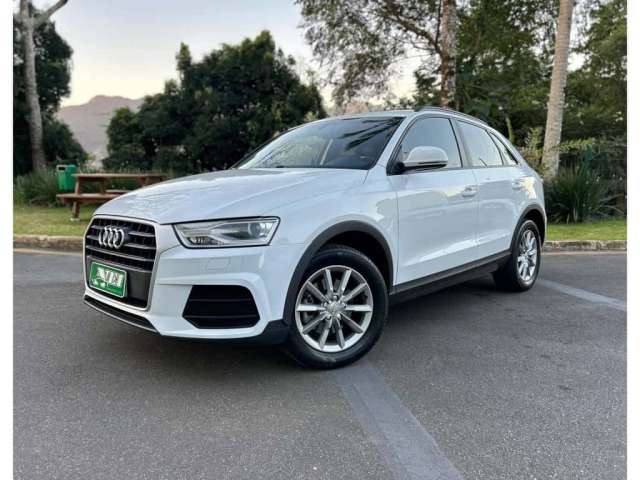 Audi Q3 1.4TFSI - Branca - 2016/2017