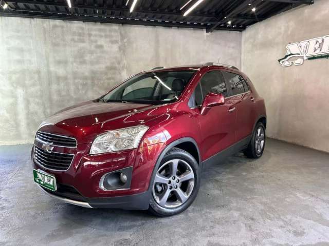 Chevrolet Tracker LTZ 1.8 16V Flex 4x2 Aut.  - Vermelha - 2014/2015