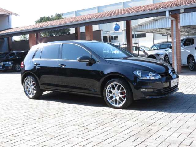 Volkswagen Golf Highline 1.4 16V TSI - Preta - 2017/2017