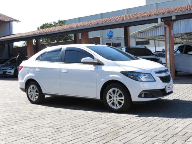 Chevrolet Prisma LTZ 1.4 8V - Branca - 2014/2015