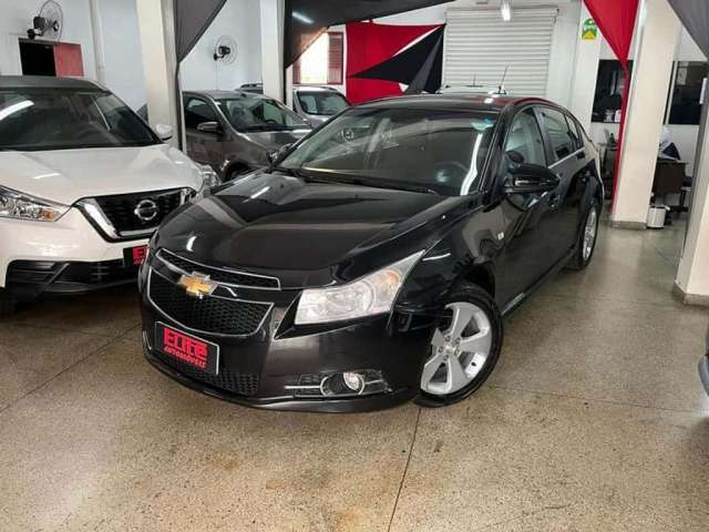 CRUZE 1.8 LT