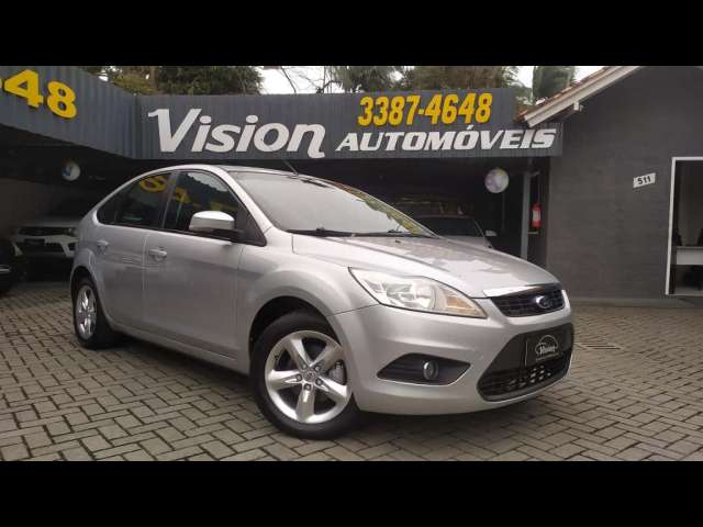 Ford Focus 1.6 S/SE/SE Plus Flex 8V/16V  5p  - Prata - 2009/2010