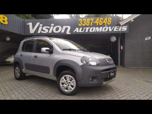 Fiat Uno WAY Celeb. 1.0 EVO Fire Flex 8V 5p  - Prata - 2011/2012